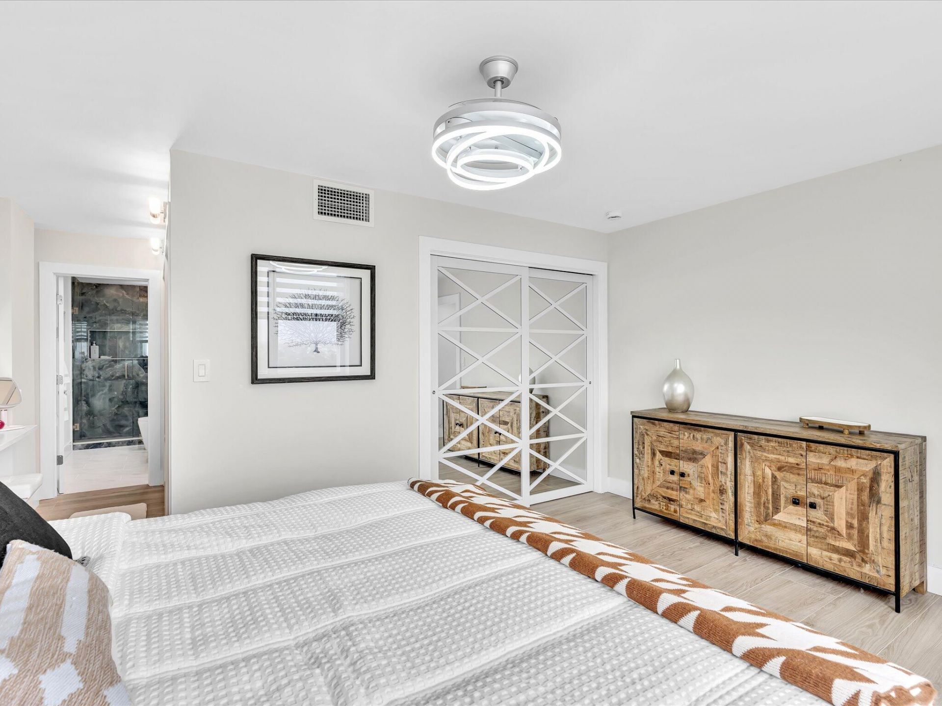 1150 Hillsboro Mile, Unit 911, Hillsboro Beach, FL 33062 Photo