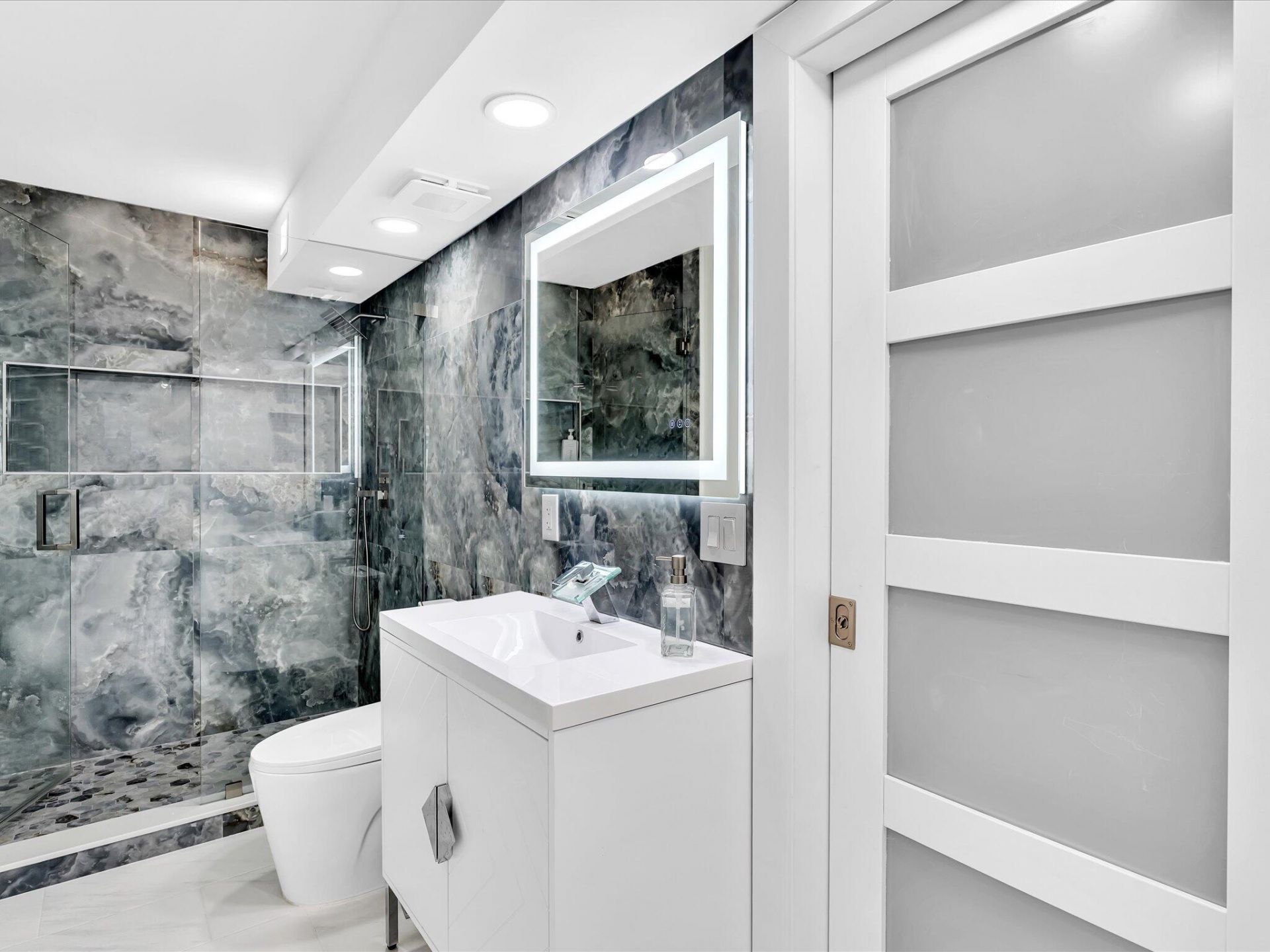 1150 Hillsboro Mile, Unit 911, Hillsboro Beach, FL 33062 Photo