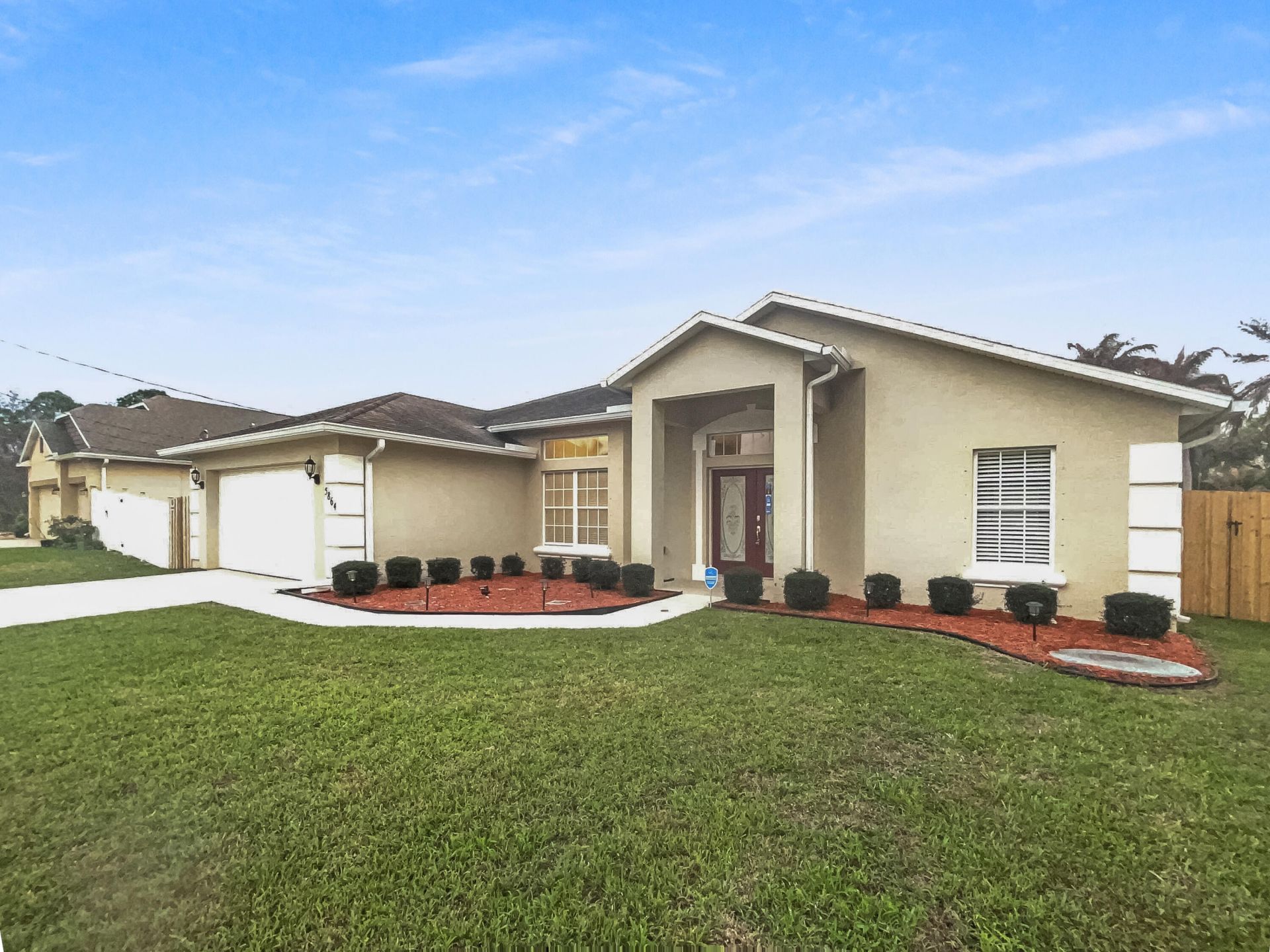5864 NW Hann Drive, Port Saint Lucie, FL 34986 Photo