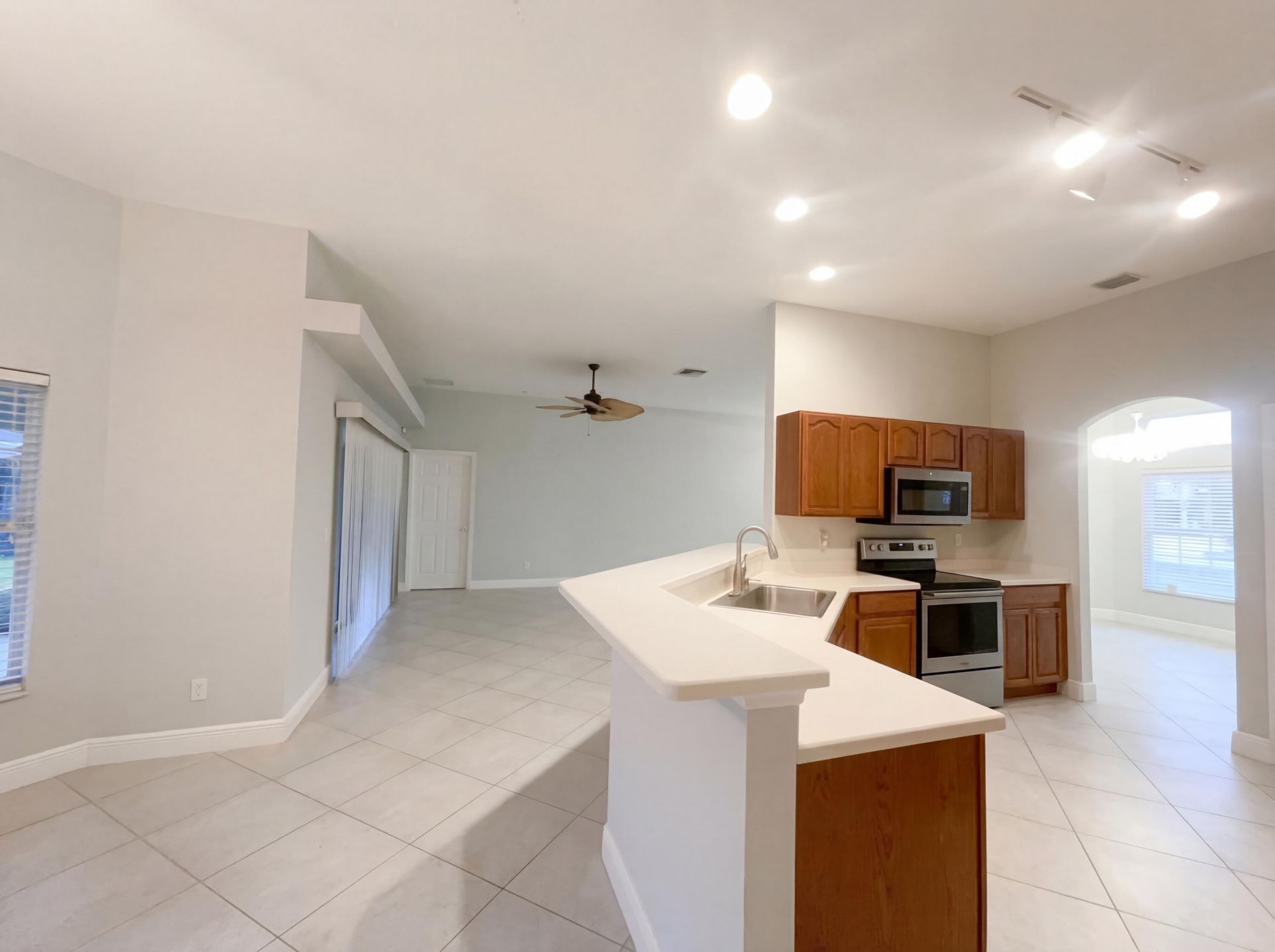 5864 NW Hann Drive, Port Saint Lucie, FL 34986 Photo
