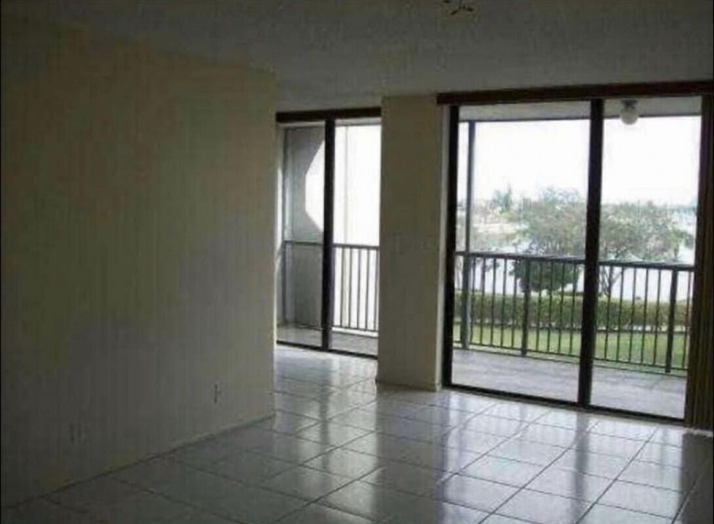 3550 Blue Lake Drive, Unit 404, Pompano Beach, FL 33064 Photo