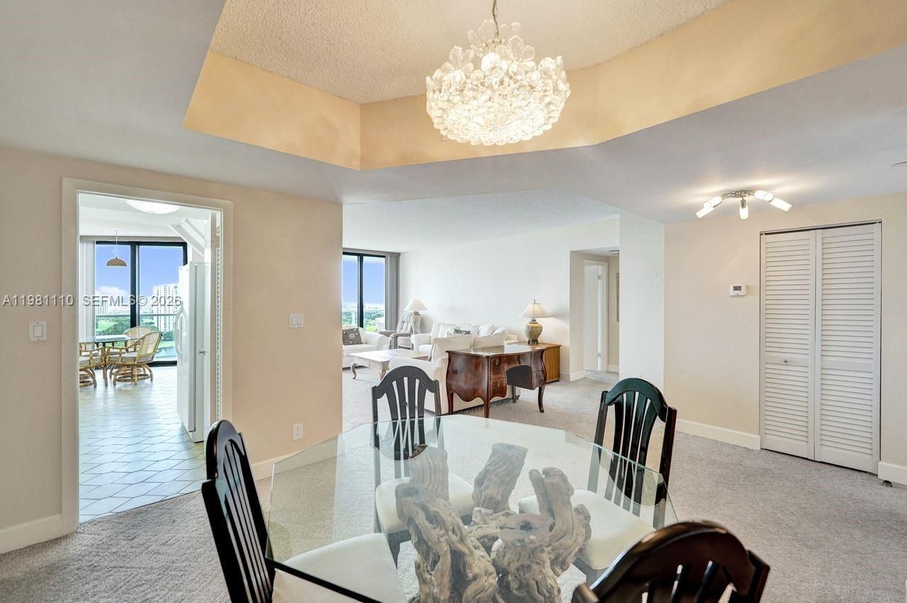 20281 E Country Club Dr , Unit 1703, Aventura, FL 33180 Photo
