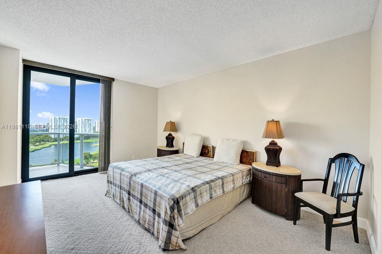 20281 E Country Club Dr , Unit 1703, Aventura, FL 33180 Photo
