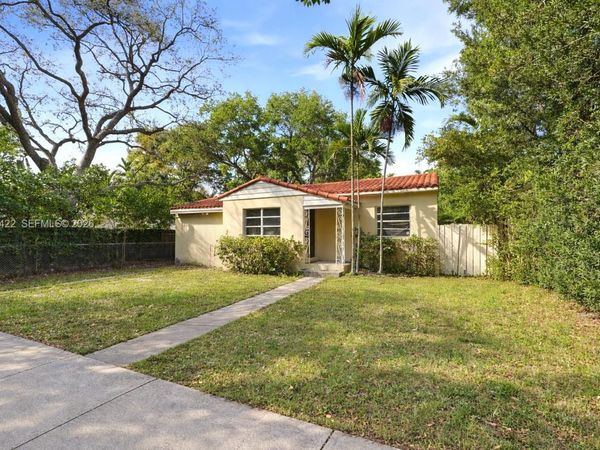 2235 Overbrook St, Miami, FL 33133