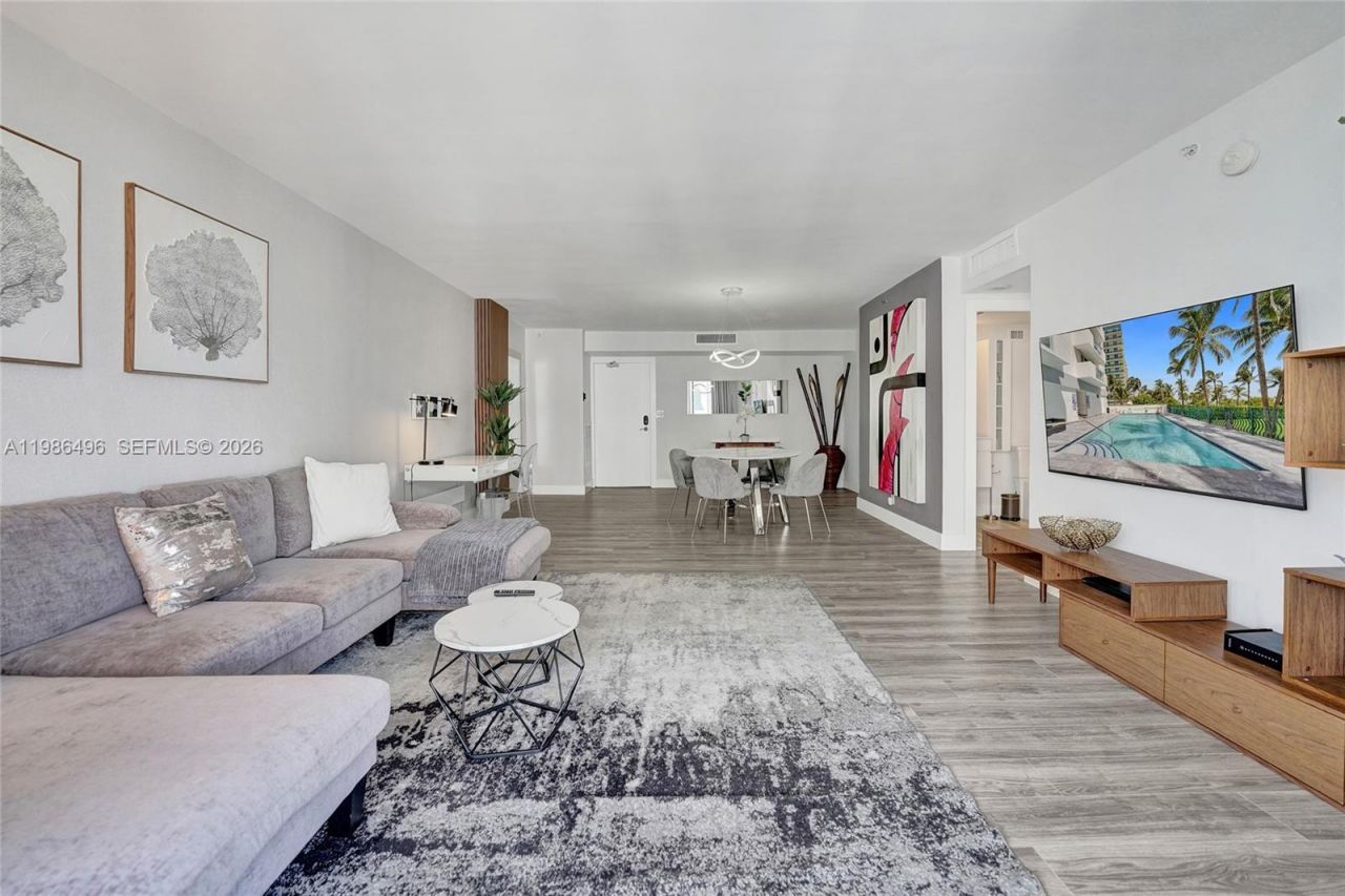 9195 Collins Ave , Unit 1109, Surfside, FL 33154 Photo