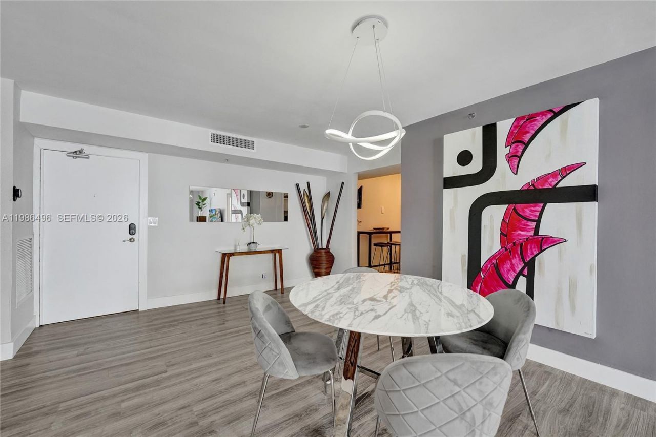 9195 Collins Ave , Unit 1109, Surfside, FL 33154 Photo