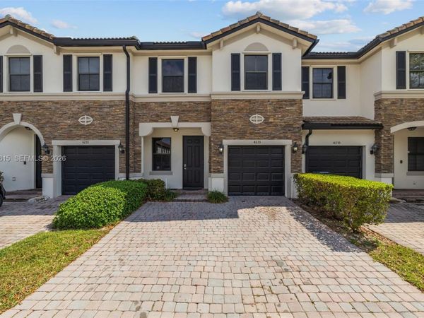 4233 SW 164th Ct , Miami, FL 33185