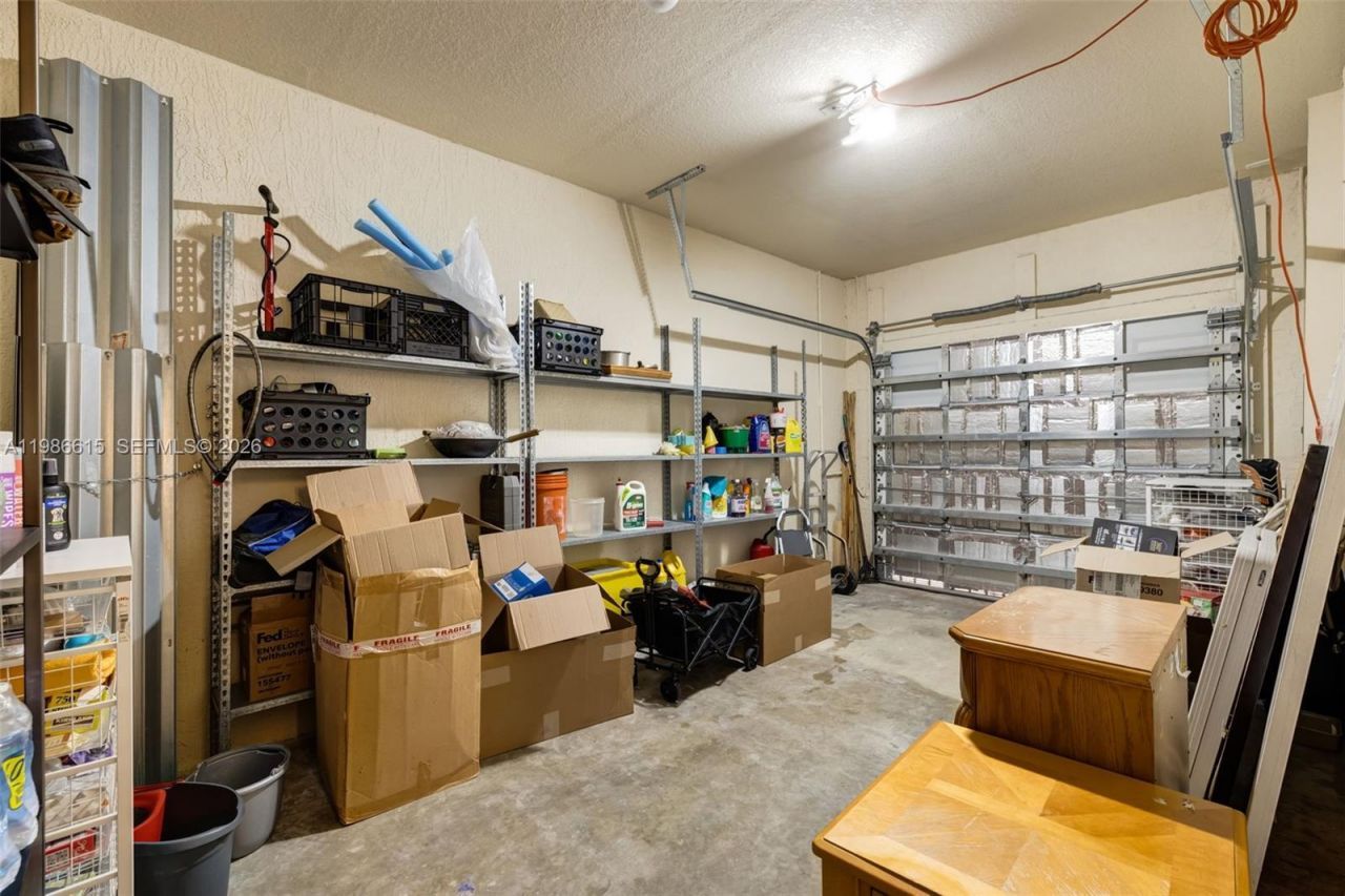 4233 SW 164th Ct , Miami, FL 33185 Photo