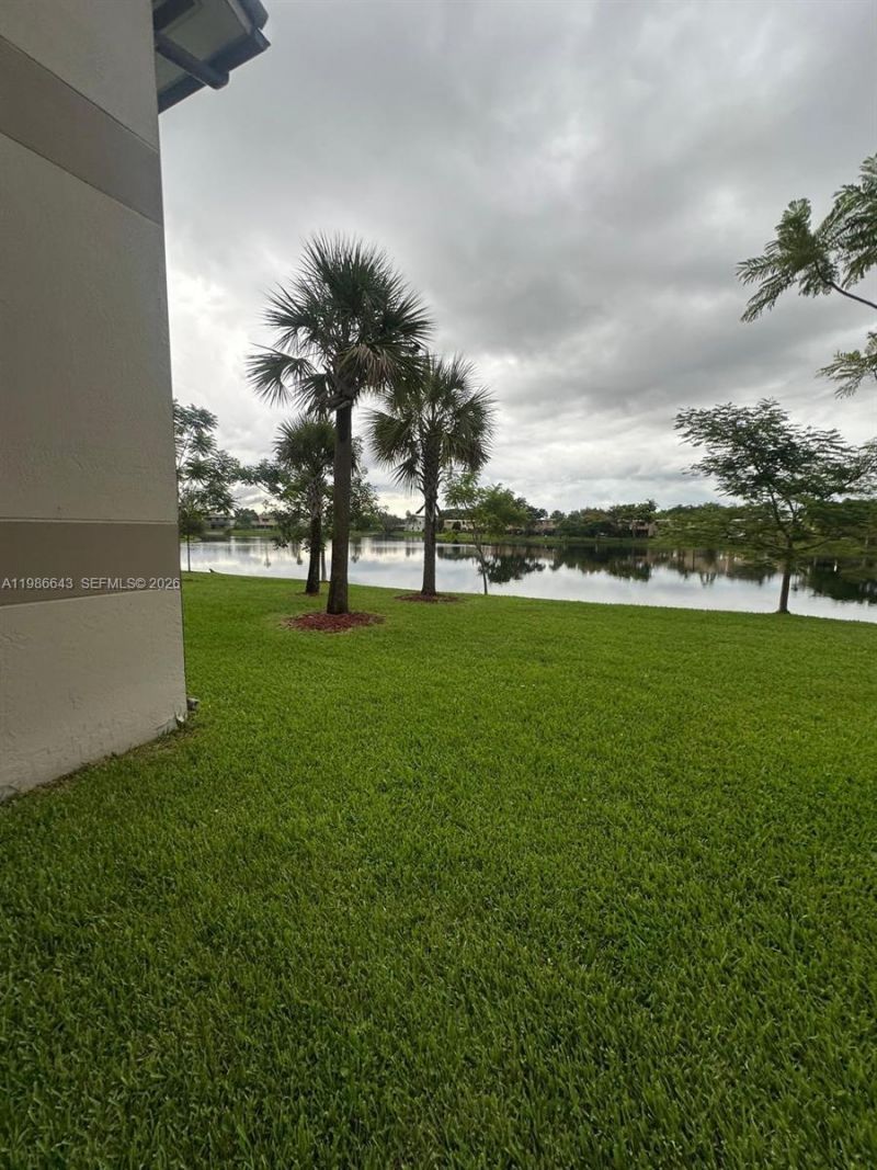 9777 Nob Hill Ct , Unit 9777, Sunrise, FL 33351 Photo