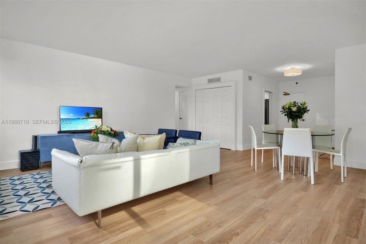 1000 West Ave , Unit 104, Miami Beach, FL 33139 Photo