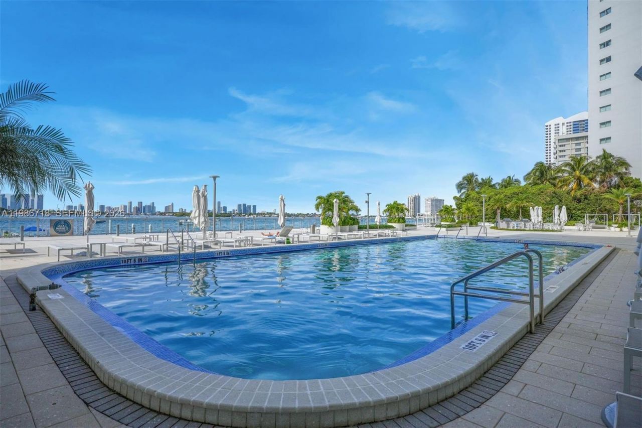 1000 West Ave , Unit 104, Miami Beach, FL 33139 Photo