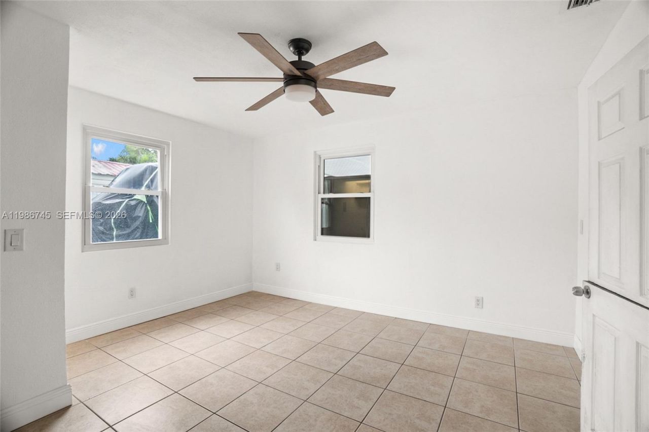 2810 NE 11th Ter , Pompano Beach, FL 33064 Photo