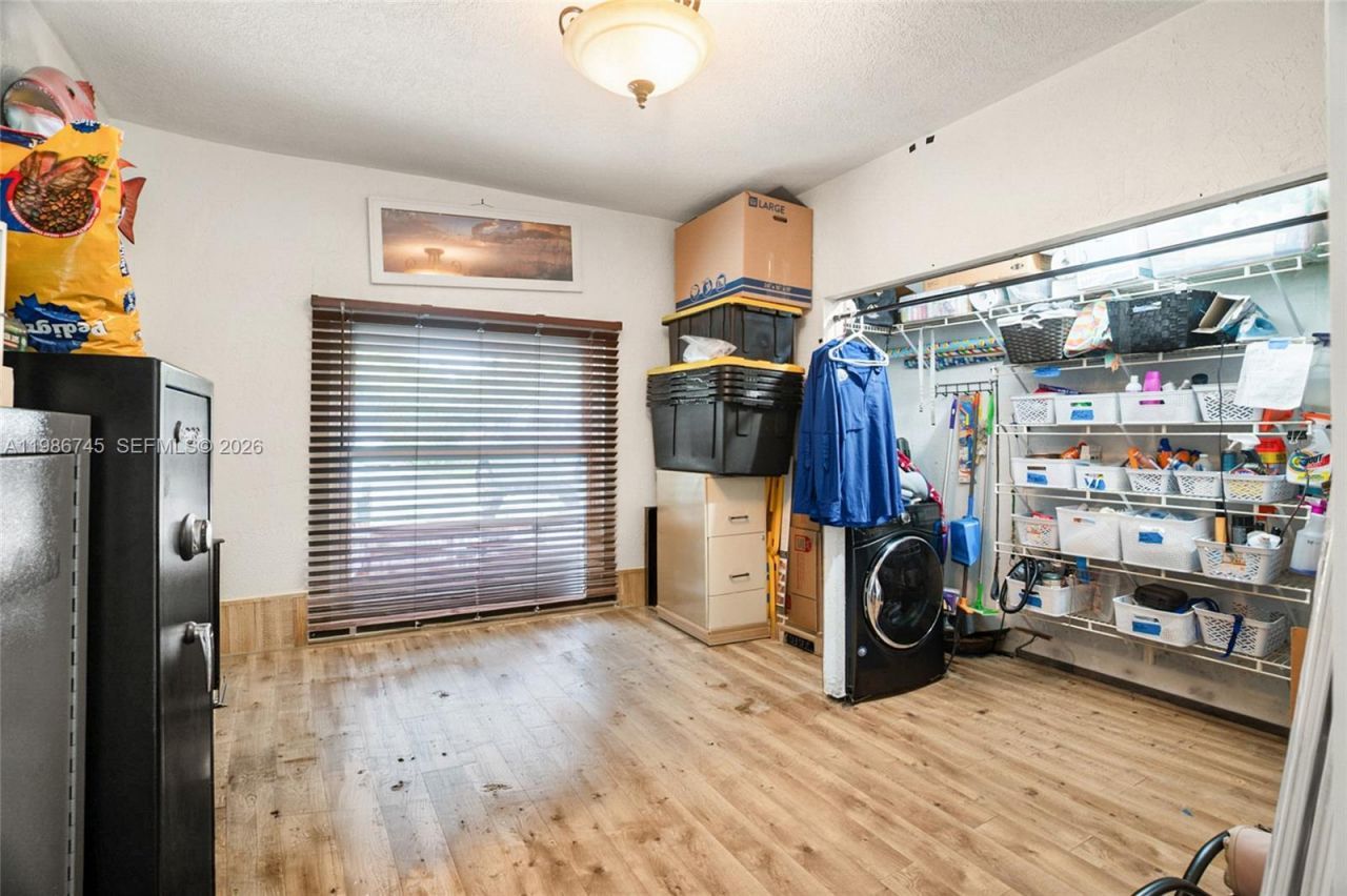 2810 NE 11th Ter , Pompano Beach, FL 33064 Photo