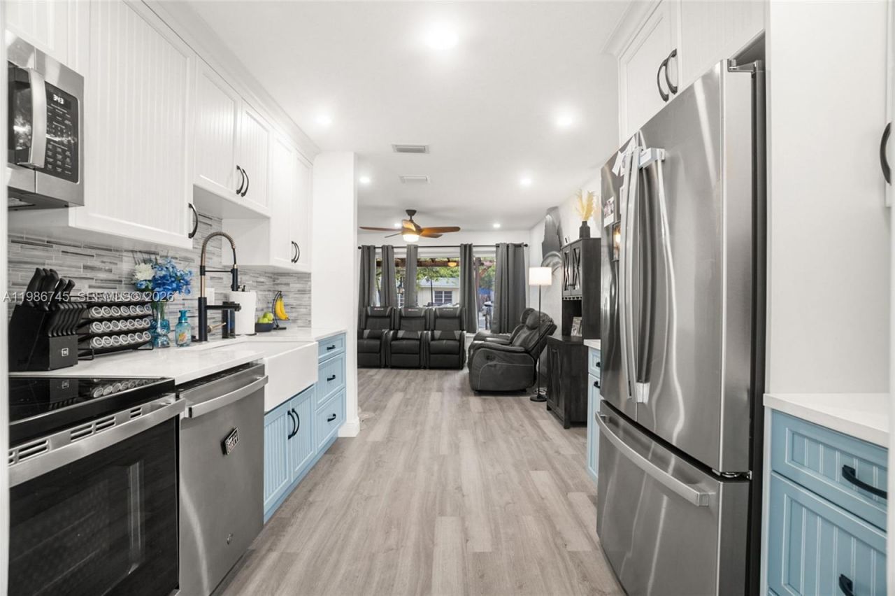 2810 NE 11th Ter , Pompano Beach, FL 33064 Photo