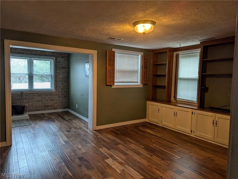 686 Portage Lakes Drive , Akron, OH 44319 Photo 12