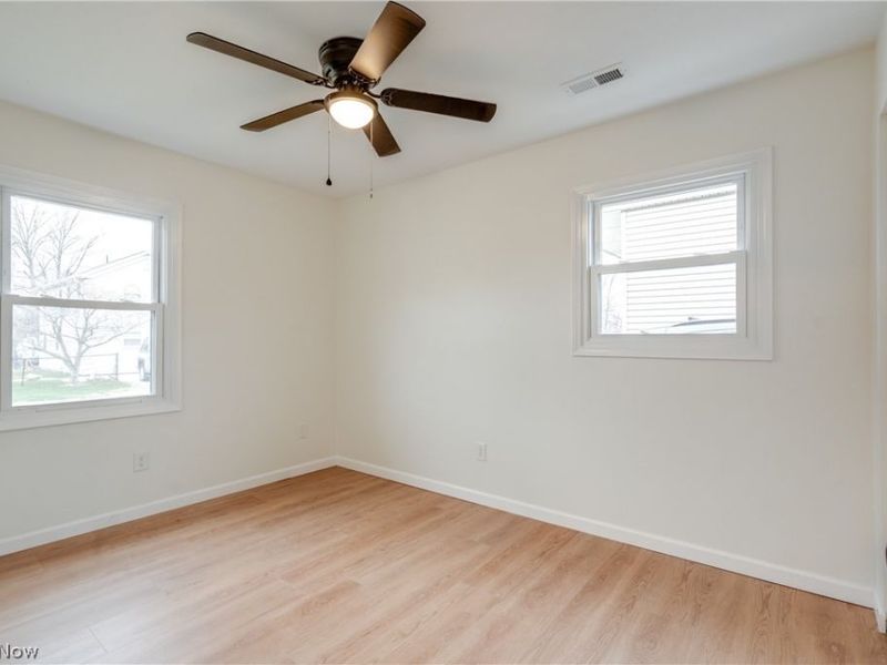 387 Harcourt Road, Vermilion, OH 44089 Photo 22