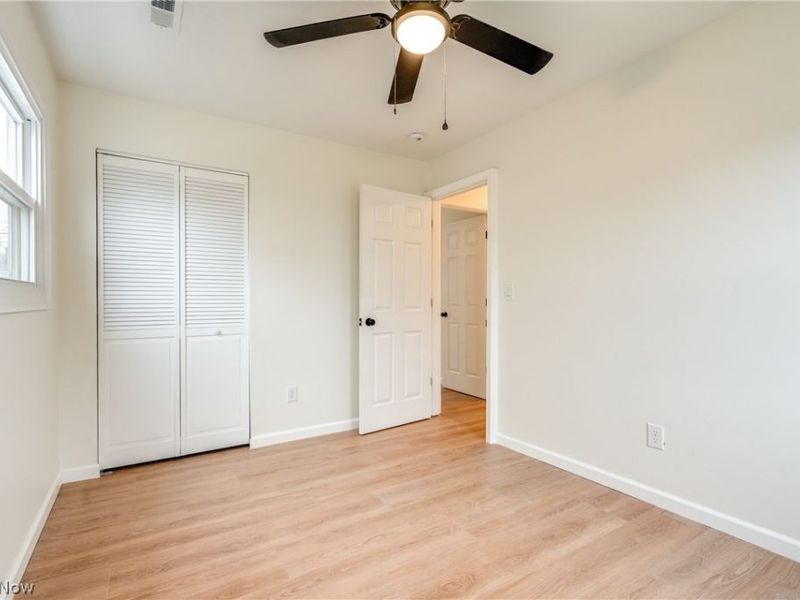 387 Harcourt Road, Vermilion, OH 44089 Photo 25