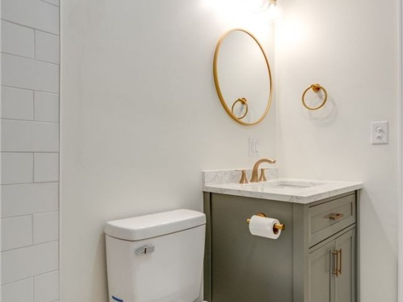 387 Harcourt Road, Vermilion, OH 44089 Photo 33