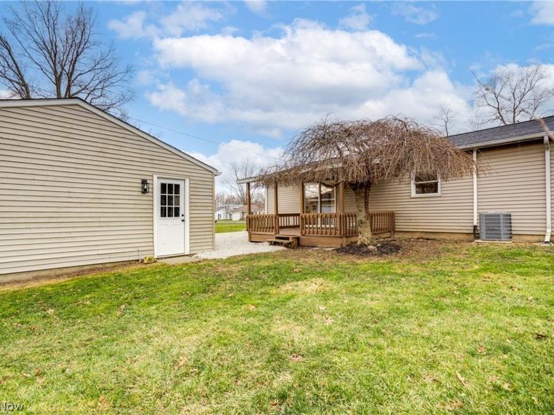 387 Harcourt Road, Vermilion, OH 44089 Photo 36