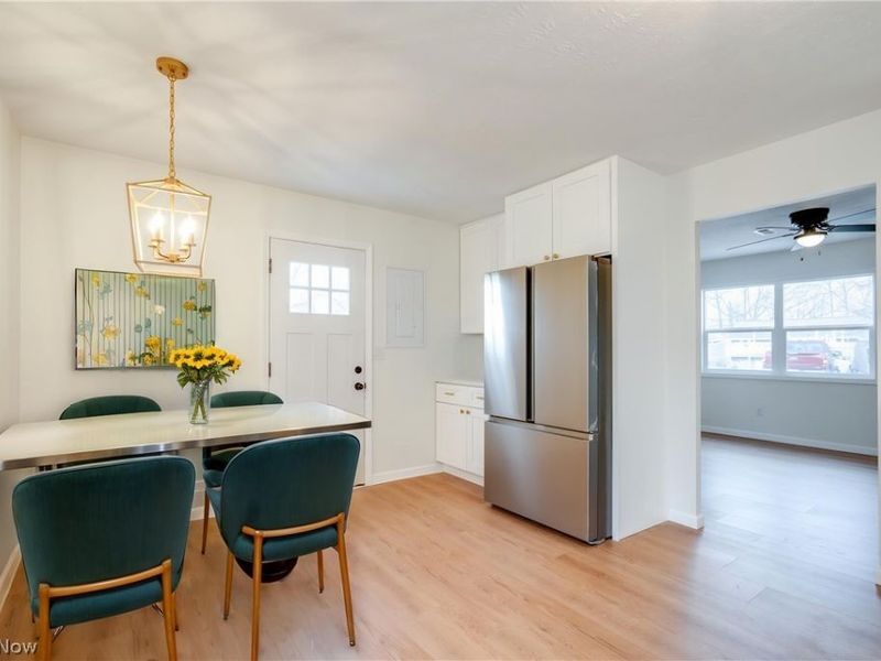 387 Harcourt Road , Vermilion, OH 44089 Photo 7