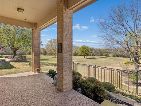 379 Southern Hills Drive, Fairview, TX 75069