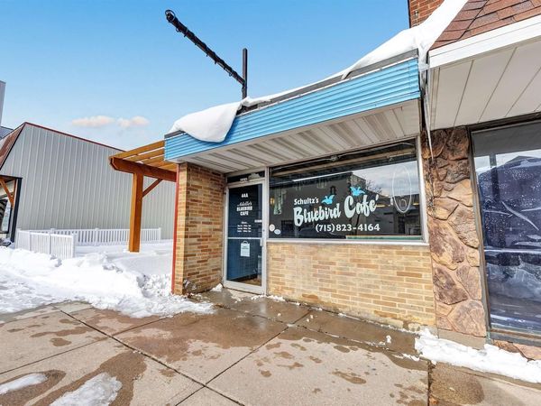 44A S MAIN STREET, Clintonville, WI 54929