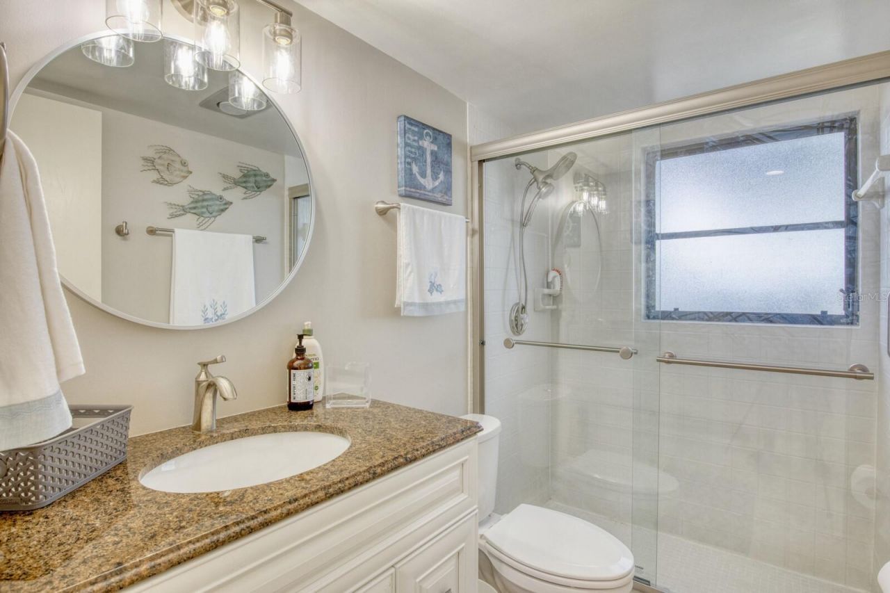 5640 Golf Pointe Drive , Unit 101, Sarasota, FL 34243 Photo