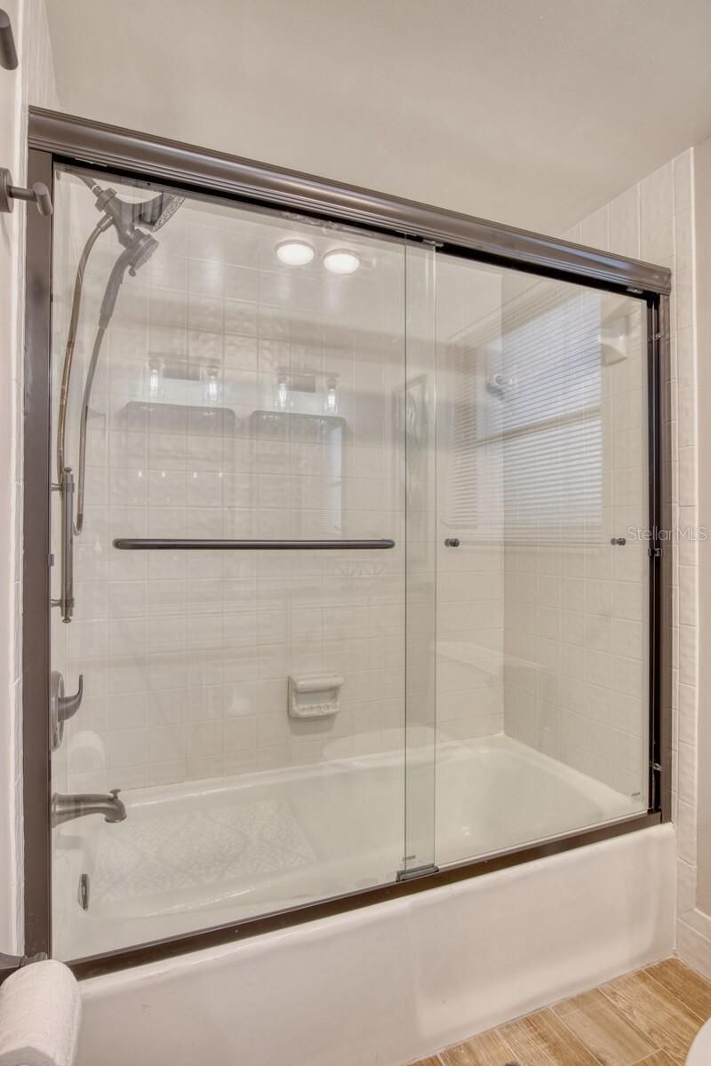 5640 Golf Pointe Drive , Unit 101, Sarasota, FL 34243 Photo