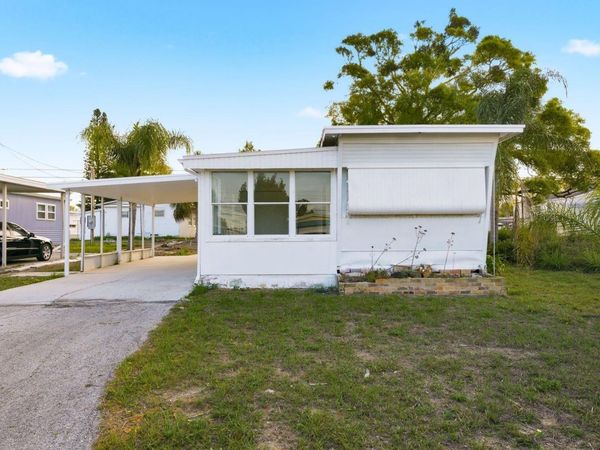 2110 ORANGE DRIVE , HOLIDAY, FL 34691