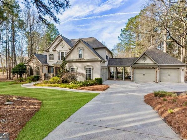 8170 Hurakan Creek Crossing, Cumming, GA 30028