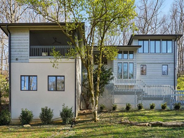 6617 Chatsworth Pl, Nashville, TN 37205