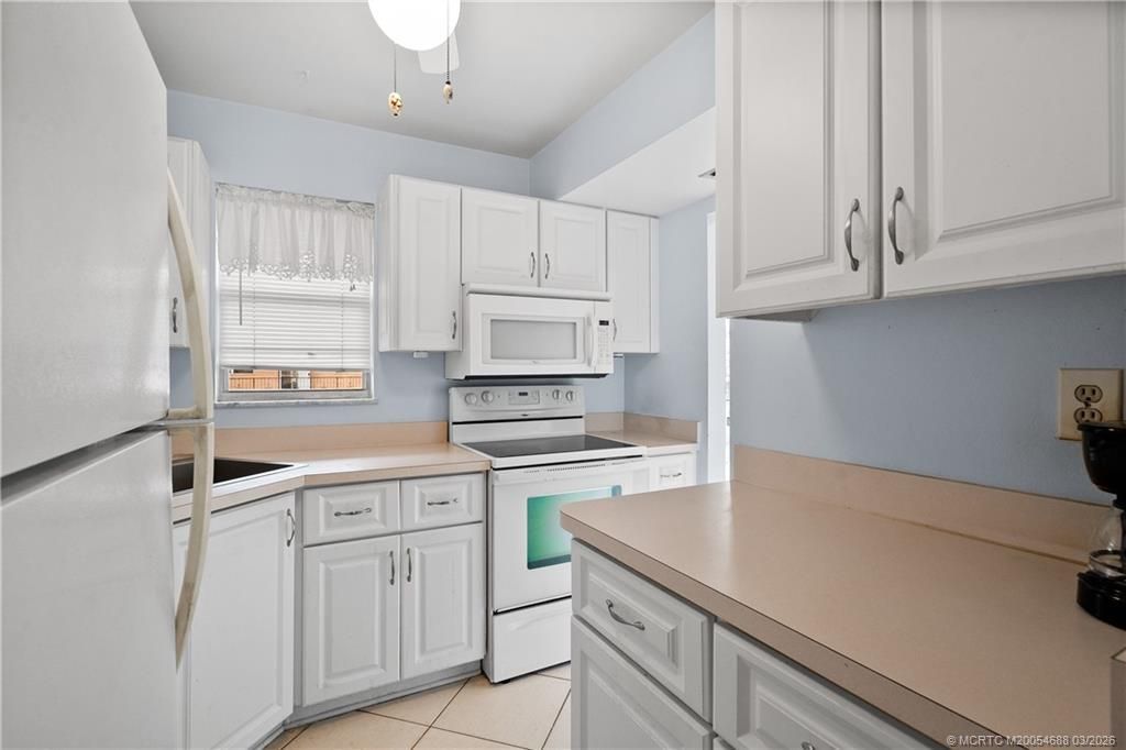 1943 SW Palm City Road, Unit 22G, Stuart, FL 34994 Photo