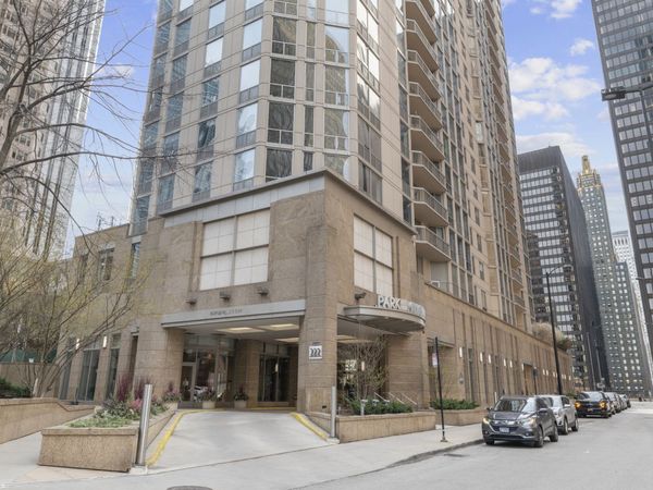 222 N COLUMBUS Drive, Unit 1409, Chicago, IL 60601