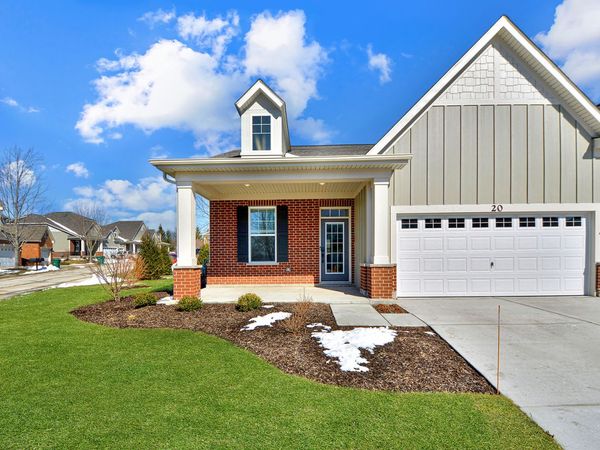 20 Harborside Way , Hawthorn Woods, IL 60047
