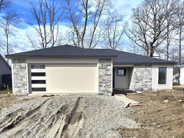 628 S Cottonwood Court, Columbia City, IN 46725