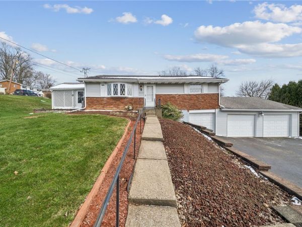 6 Marilou Dr, Jeannette, PA 15644