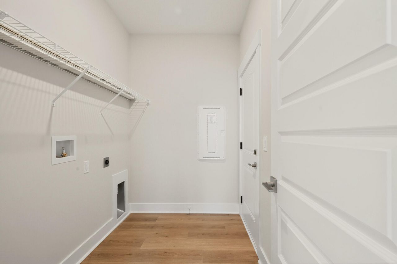 220 Creek Pointe Dr Drive Photo 10