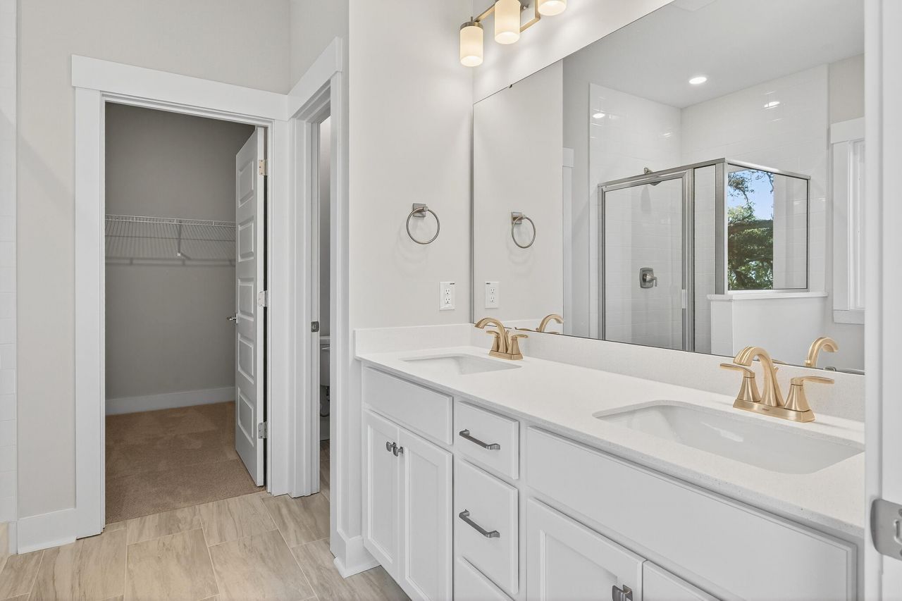 220 Creek Pointe Dr Drive Photo 30