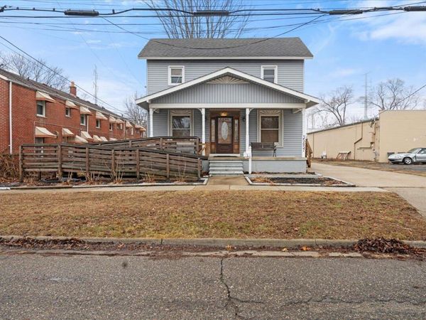 35457 Brush Street, Wayne, MI 48184