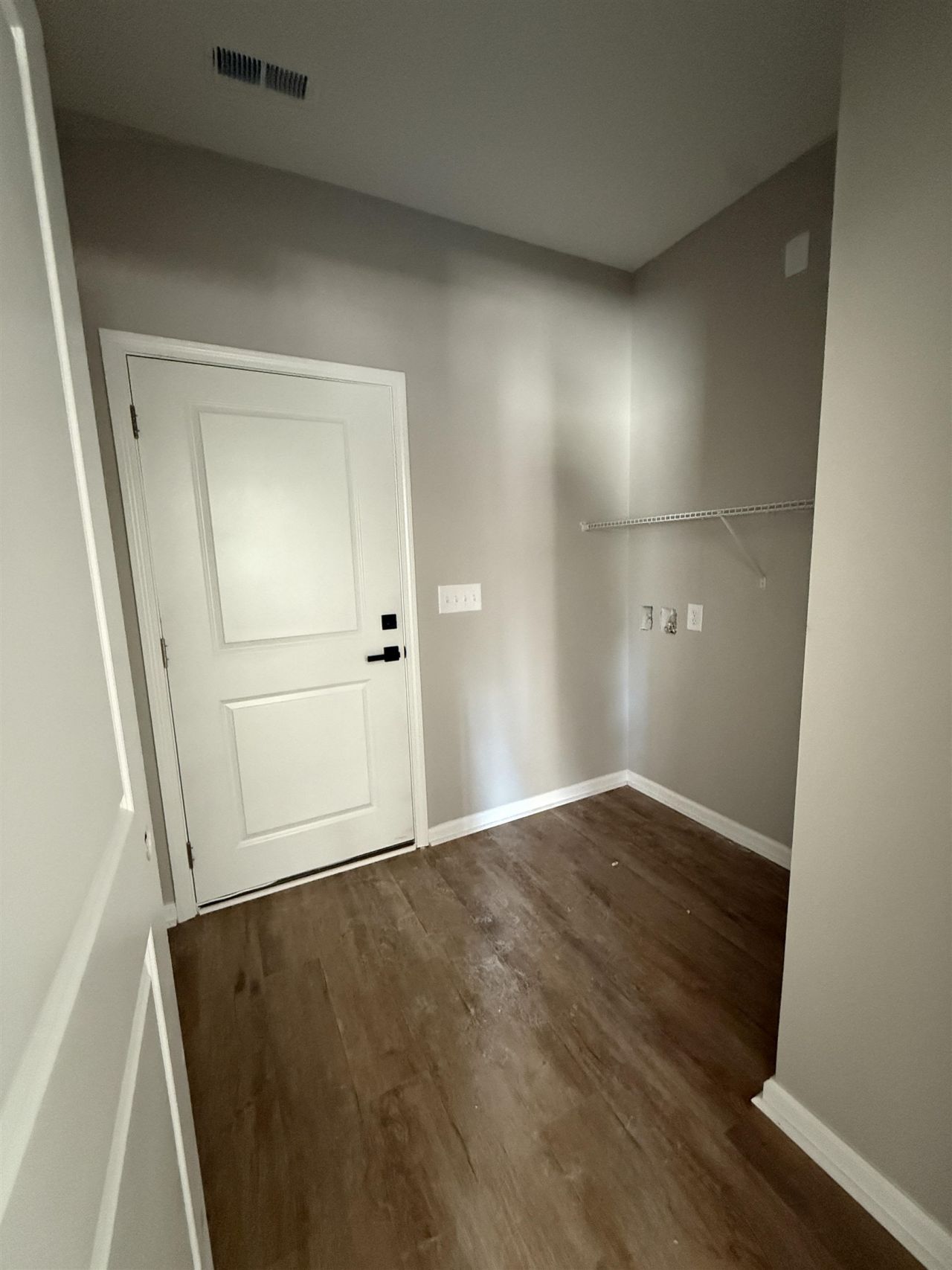 8267 Kerl Rd. Photo 9