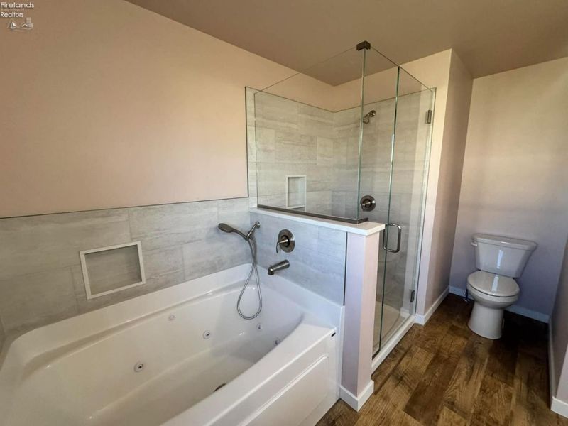 111 Tuscarawas Trail, Sandusky, OH 44870 Photo 23