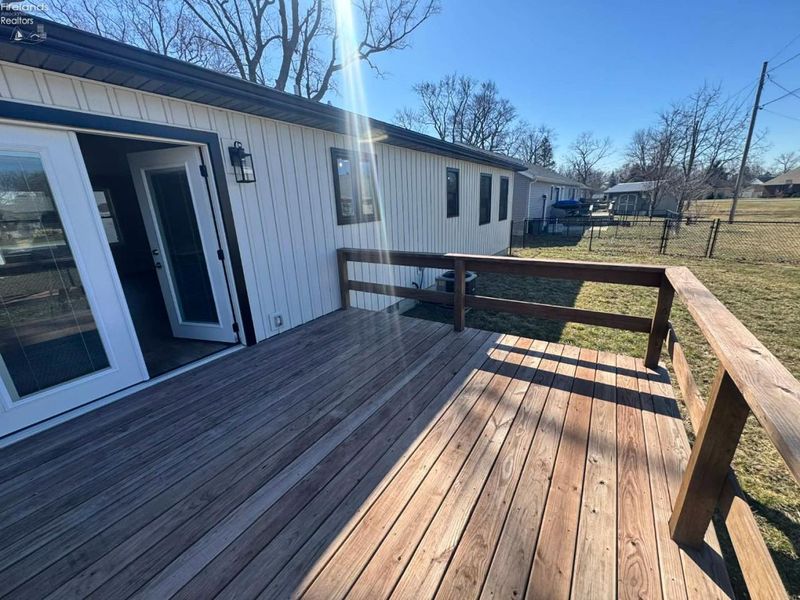 111 Tuscarawas Trail, Sandusky, OH 44870 Photo 36