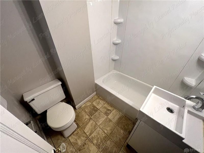 703 S Main Street, Middletown, OH 45044 Photo 8