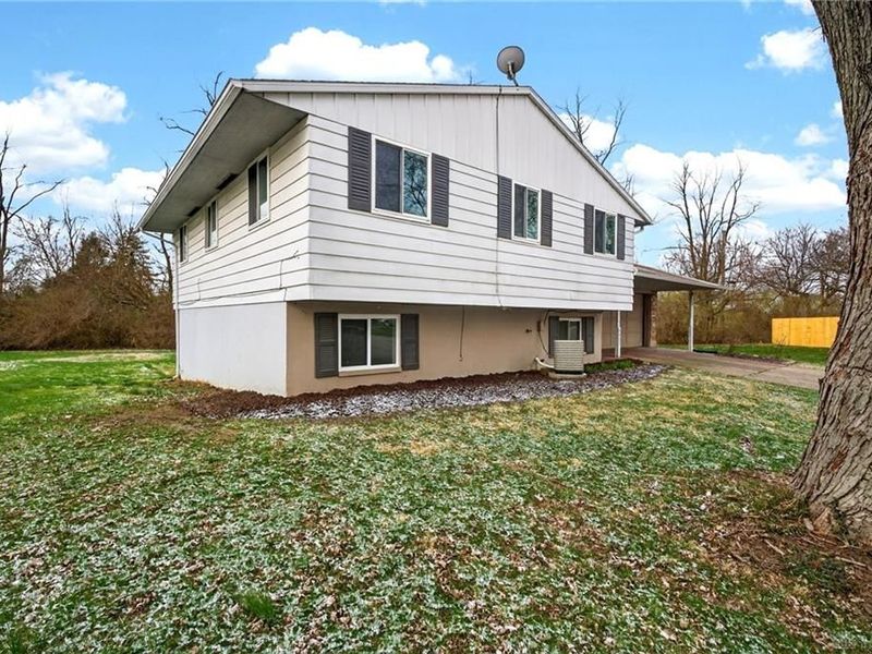 4401 Nowak Avenue, Huber Heights, OH 45424 Photo 4