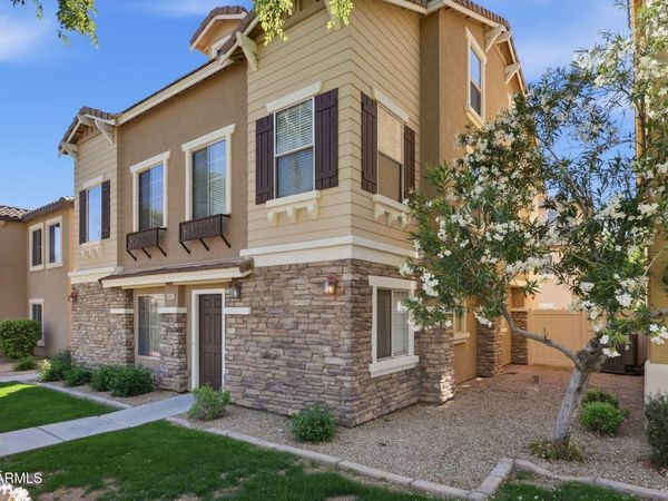 960 W ASPEN Way, Gilbert, AZ 85233