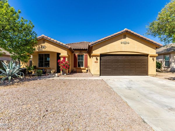 2970 E ANDRE Avenue, Gilbert, AZ 85298