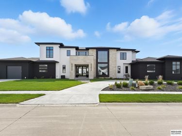 20973 Polk Street , Omaha, NE 68022