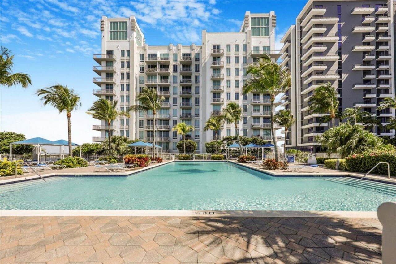 300 S Australian Avenue, Unit 911, West Palm Beach, FL 33401 Photo