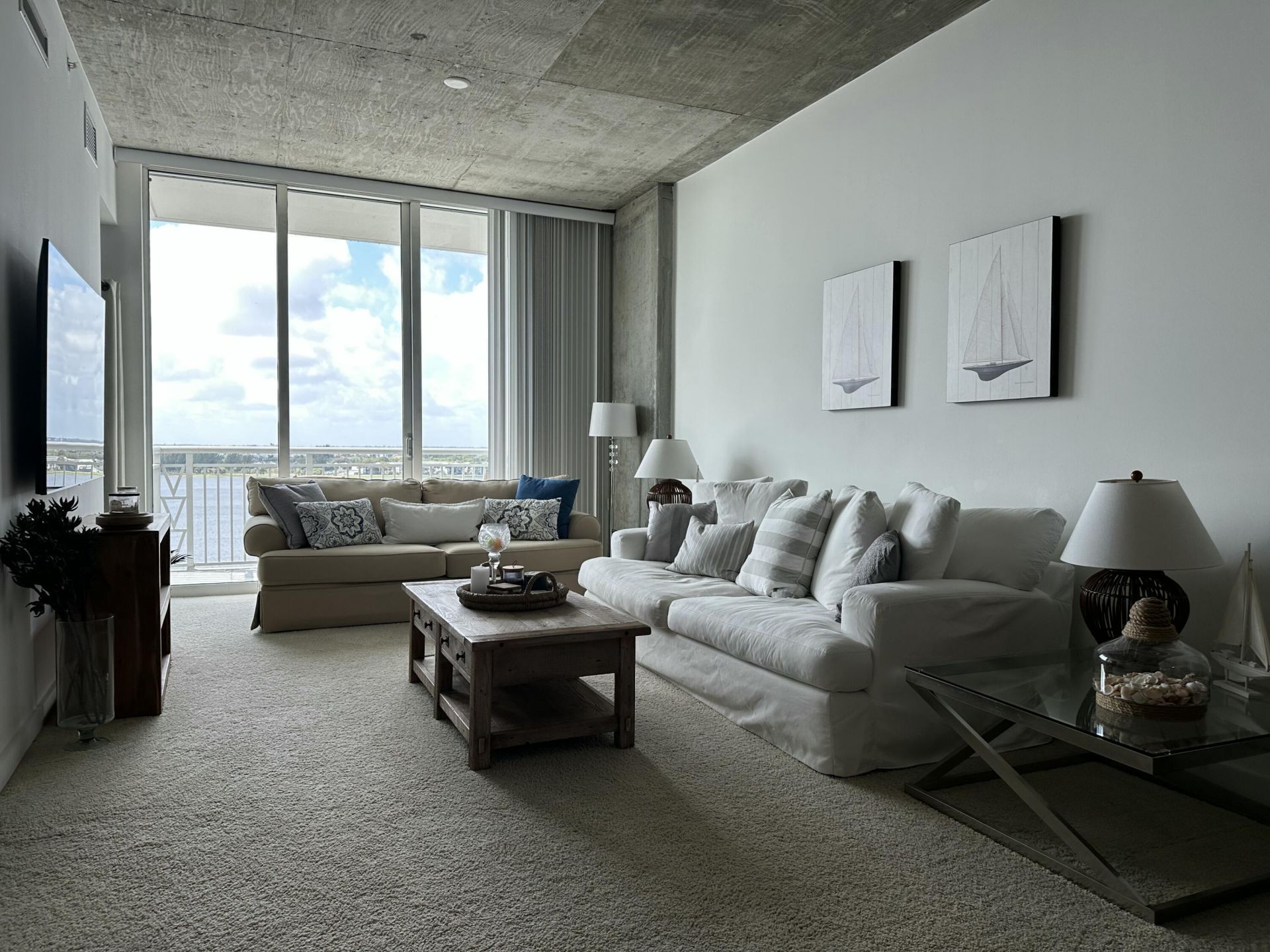 300 S Australian Avenue, Unit 911, West Palm Beach, FL 33401 Photo