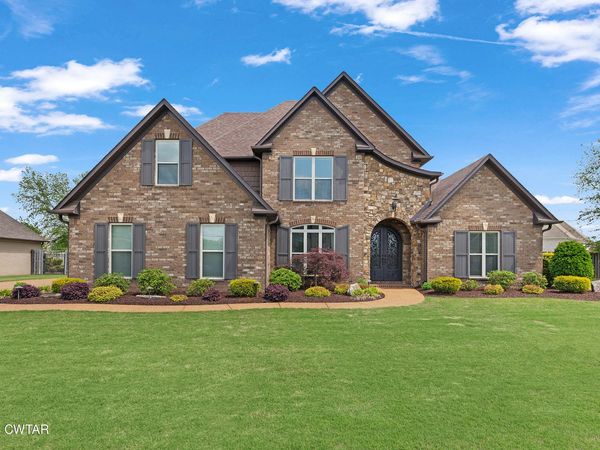 24 Pemberton Cove, Jackson, TN 38305